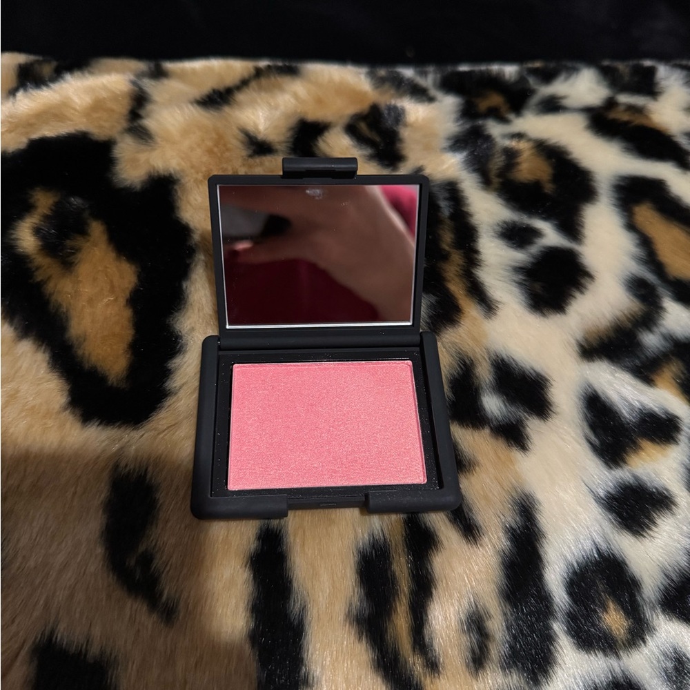 NARS blush - Picture 3 of 5